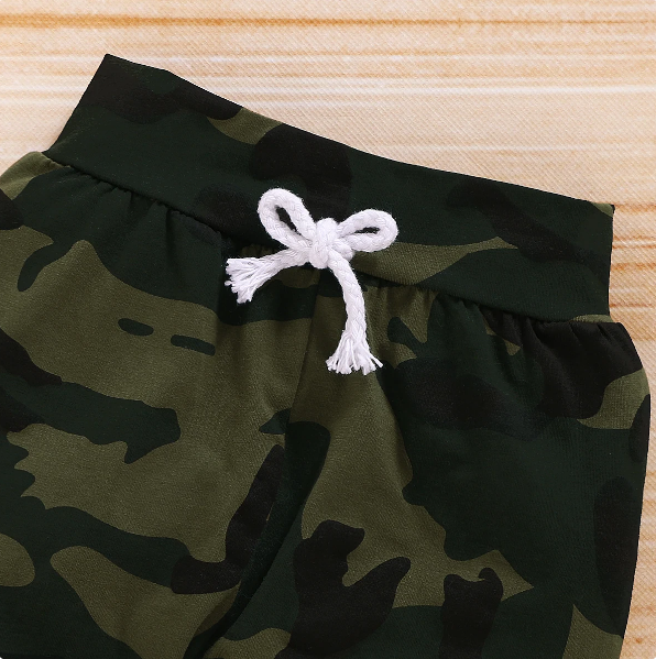 The Arbor - Mama's Boy Letter Print Bodysuit + Camouflage Pants