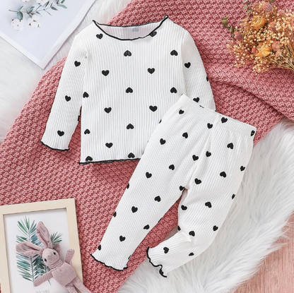 The Amari - Baby Girl Heart Print Long Sleeve Pajamas Outfit