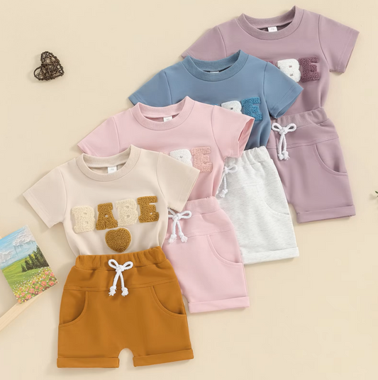 The Devon - Baby Unisex Fuzzy Heart Letter Embroidery Short Sleeve T-Shirts & Shorts