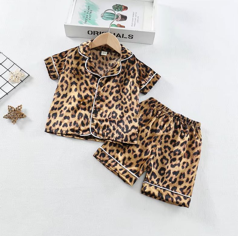 The Eloise - Baby Girl Cute Print Pajamas Set - Leopard Print